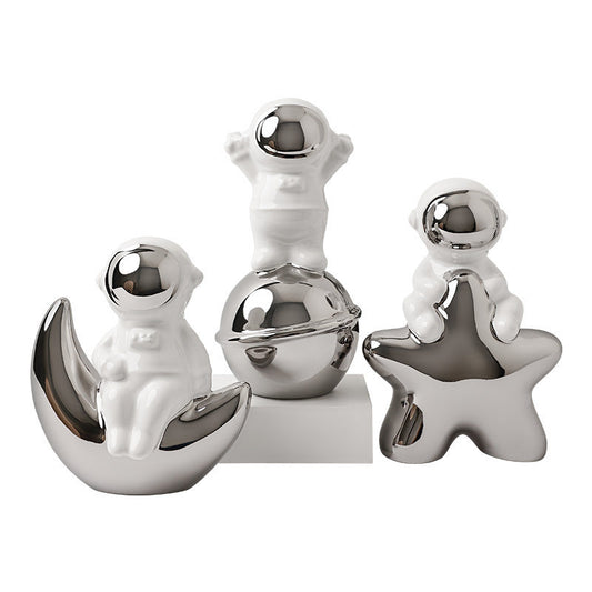 Creative Astronaut Home Decor