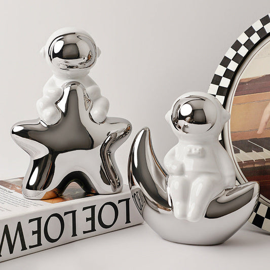 Creative Astronaut Home Decor